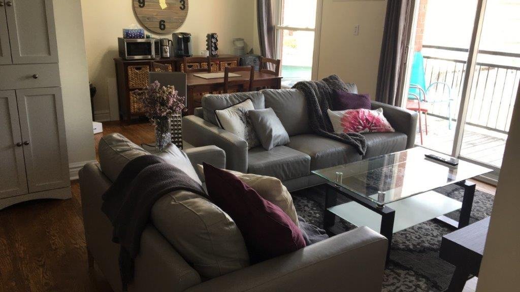 371 Nelson St - Photo 3