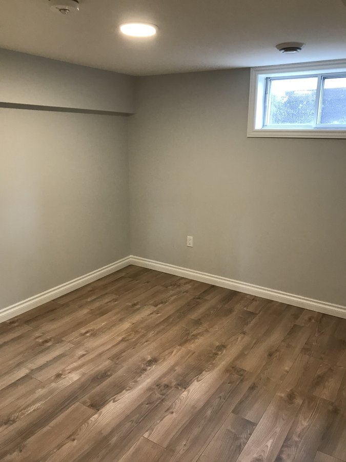 2660 Clarenda Street - Photo 9