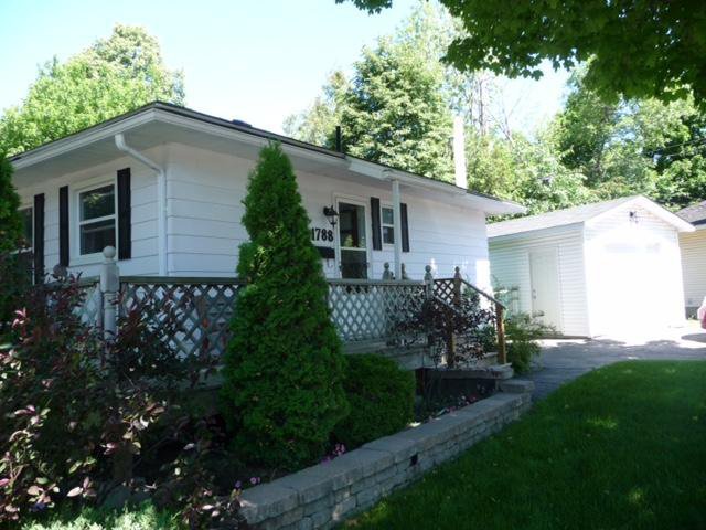 1788 Haig Drive - Photo 3