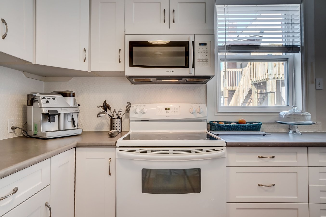 473 Clarence Street East - Photo 18