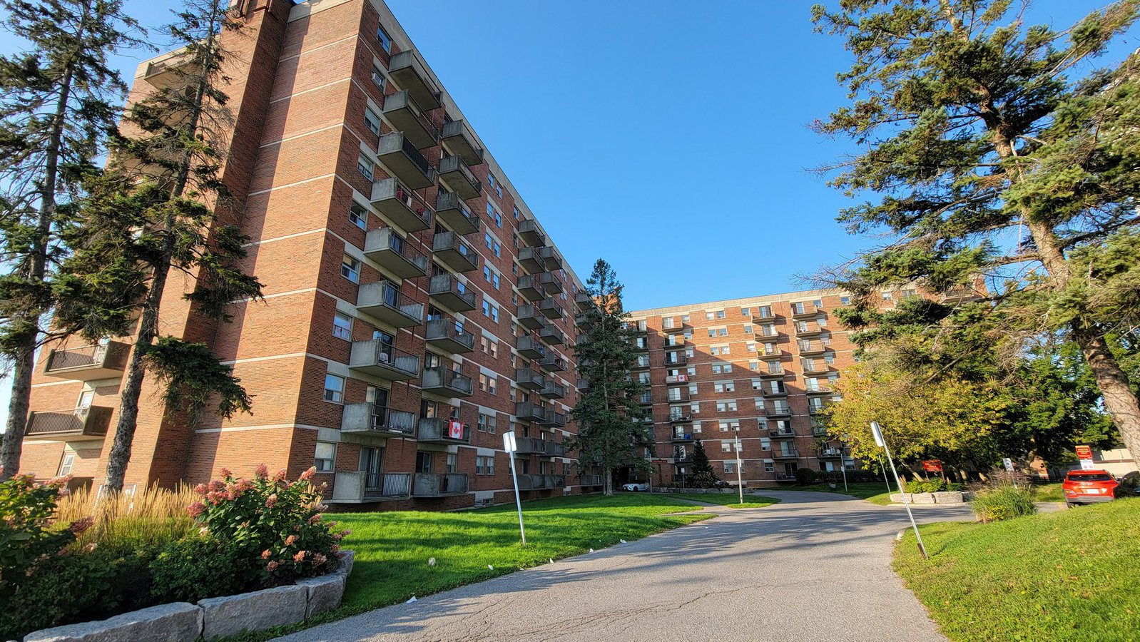 Rentals.ca ) Civic HospitalCentral Park Ottawa Apartments, Condos and
