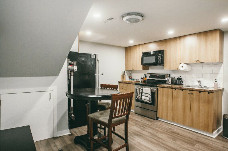363 Madison Avenue - Photo 2