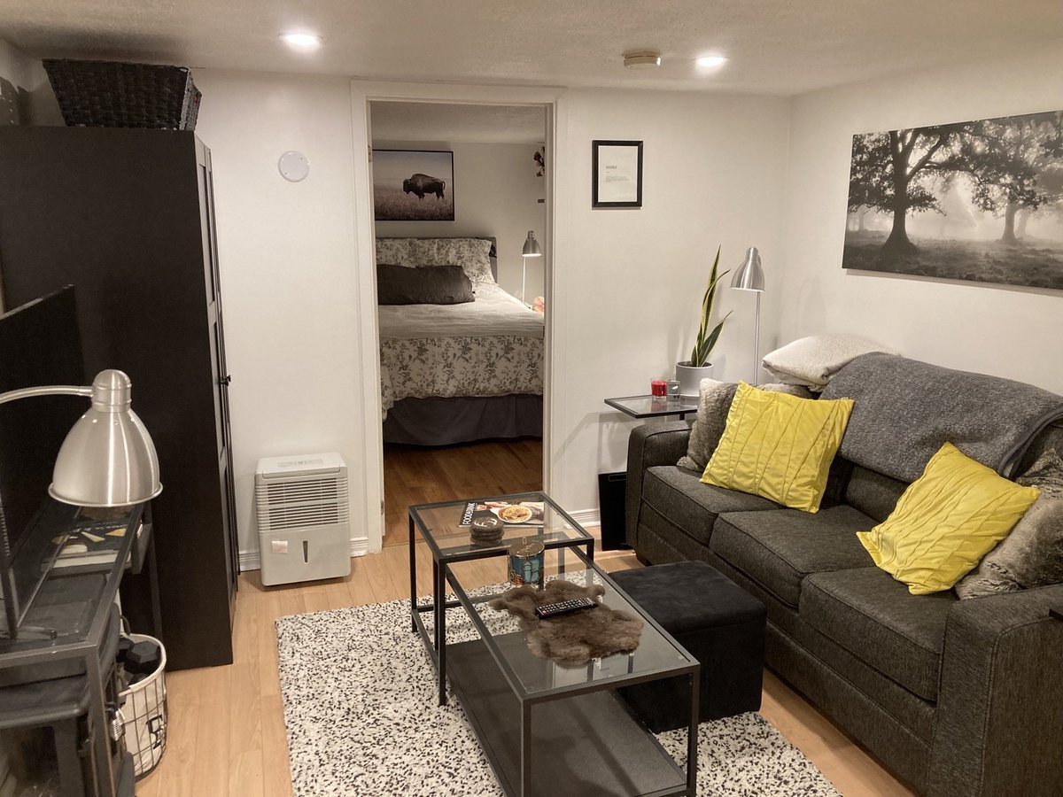 389 Dovercourt Avenue - Photo 2