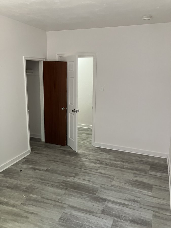 257 Daly Avenue - Photo 11