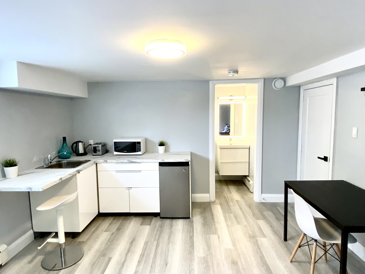 Ottawa ON Bachelor Apartments for Rent