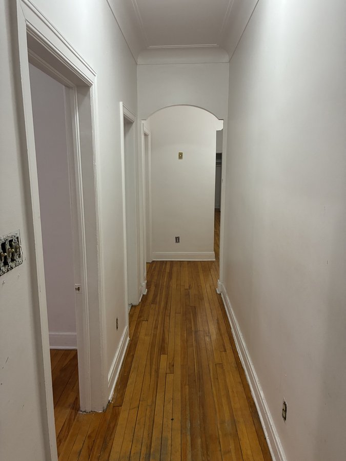 255 Daly Avenue - Photo 2