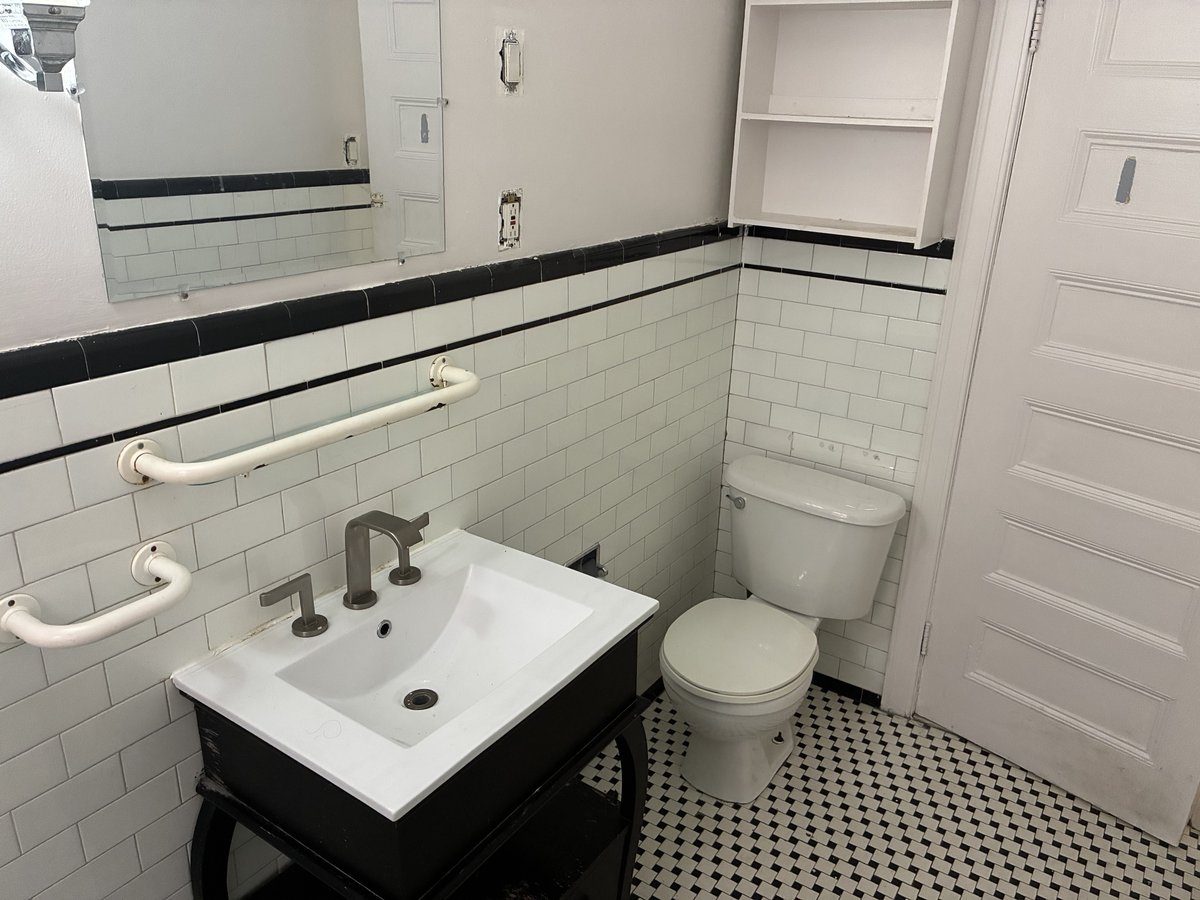255 Daly Avenue - Photo 10