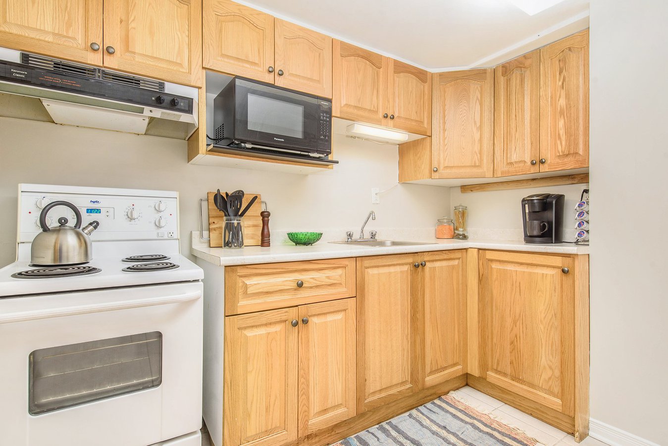 Edgeworth Avenue - Photo 9