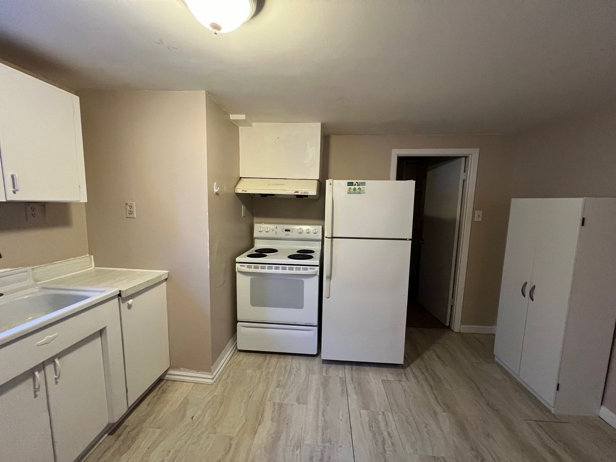1159 Maitland Avenue - Photo 3