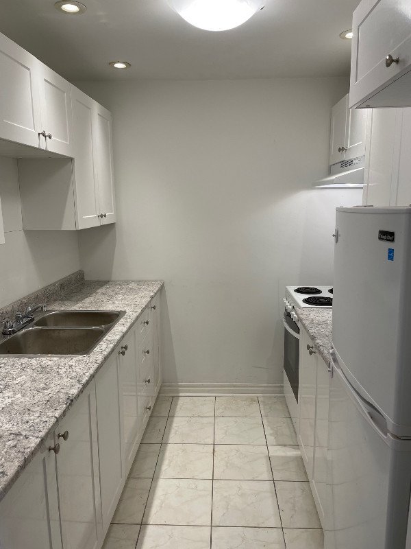 248 Guigues Avenue - Photo 1