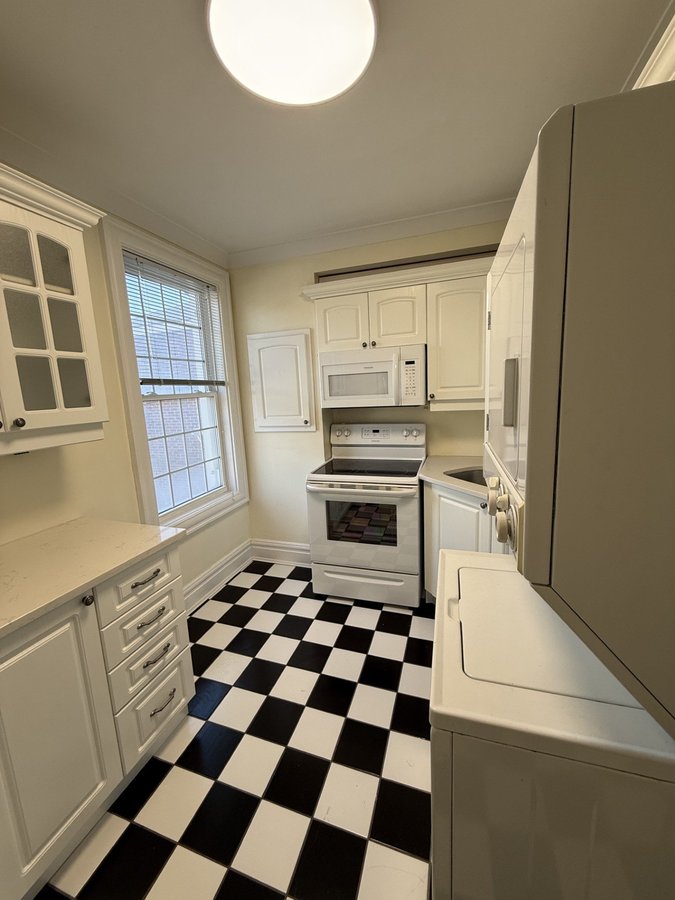 982 Fisher Avenue - Photo 10