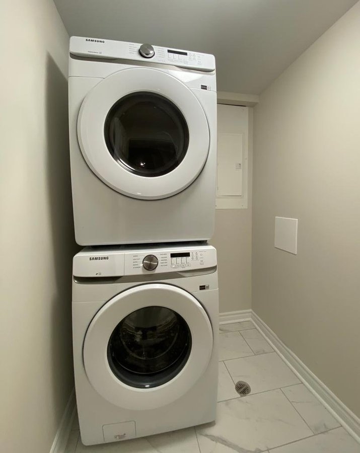 2158 Plesser Street - Photo 3