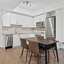 805 Carling Avenue - Photo 2