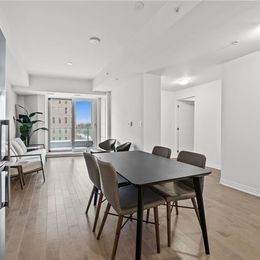 805 Carling Avenue - Photo 3