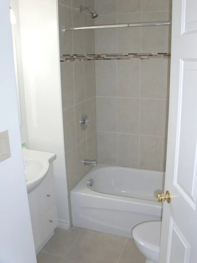 1 Flora Street - Photo 7