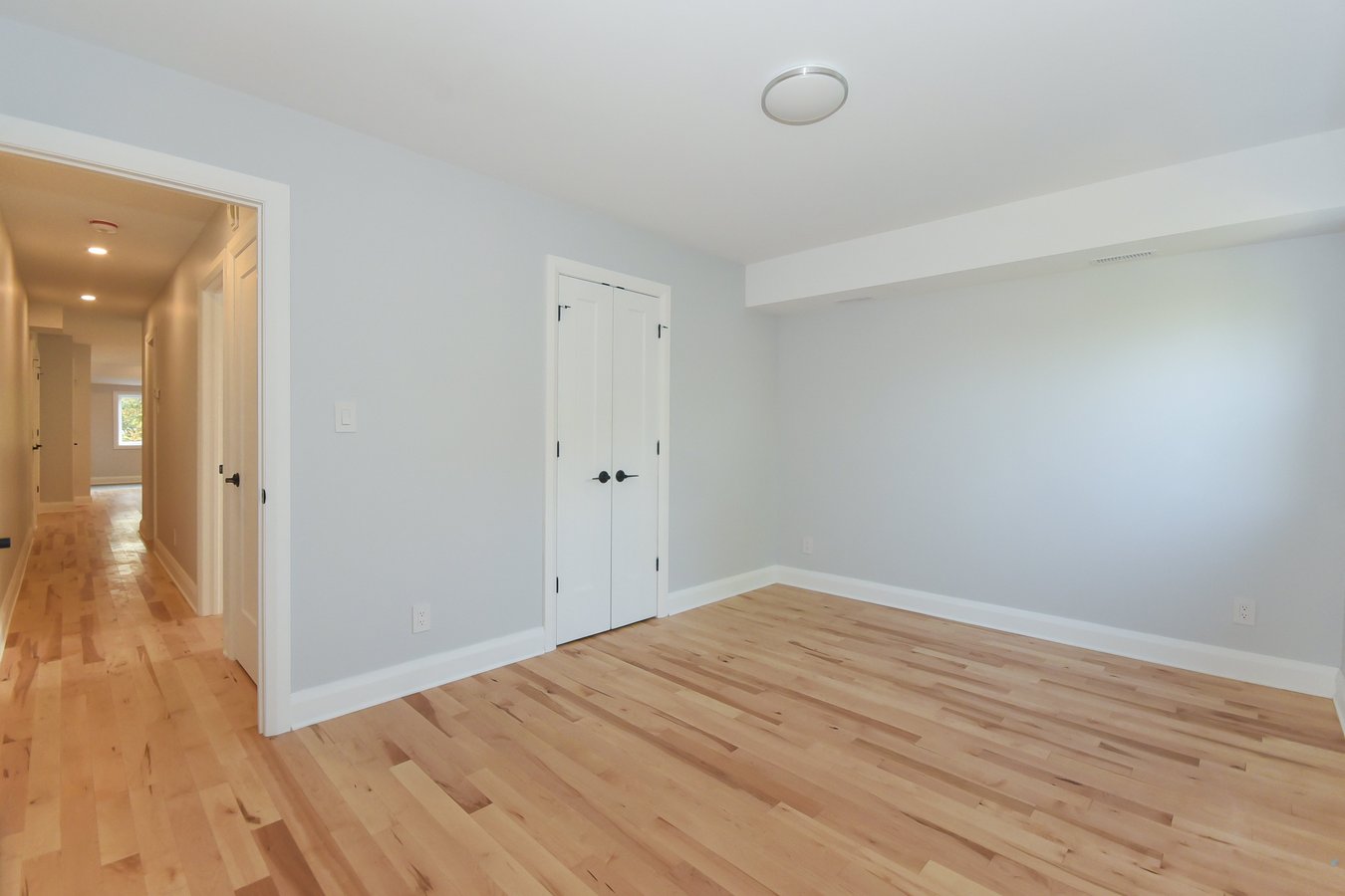 172 Russell Avenue - Photo 14