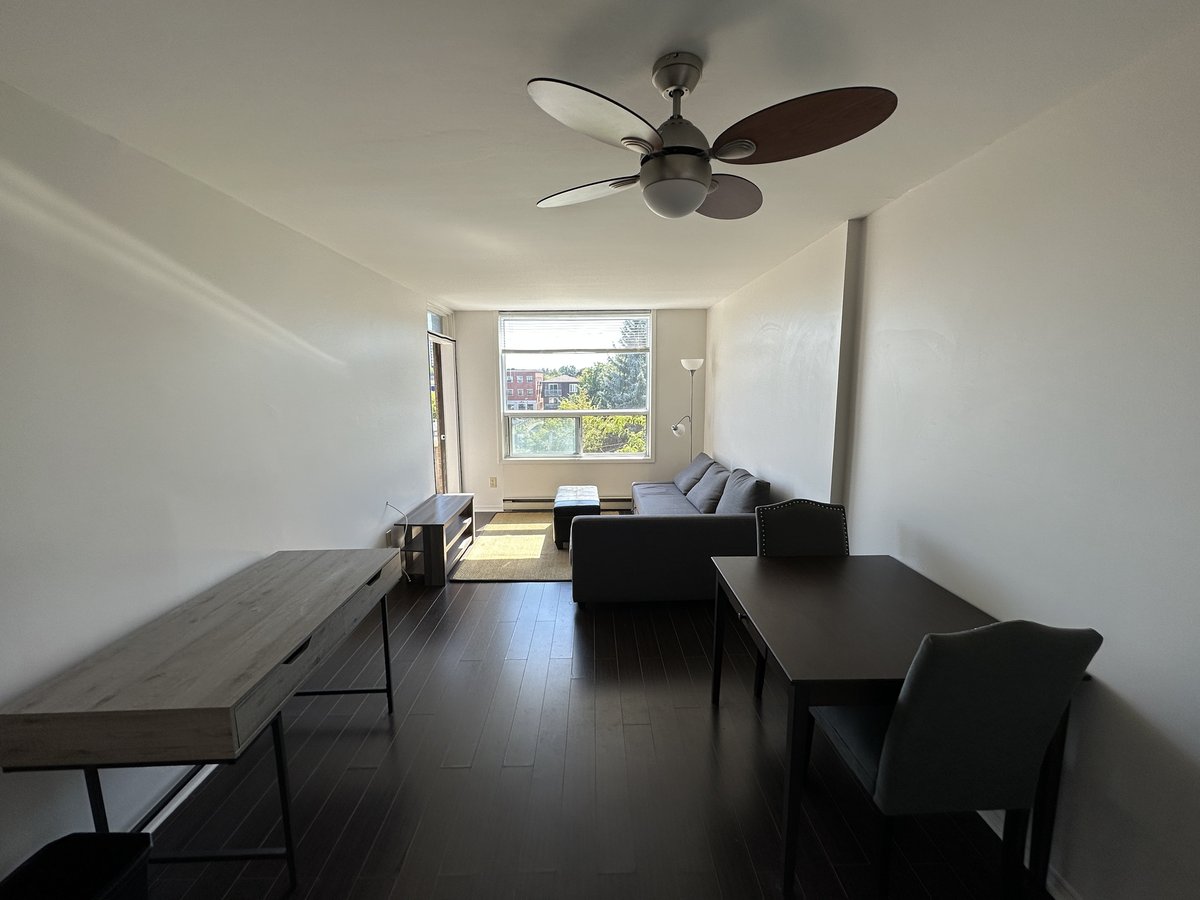 1177 Bélanger Avenue - Photo 2