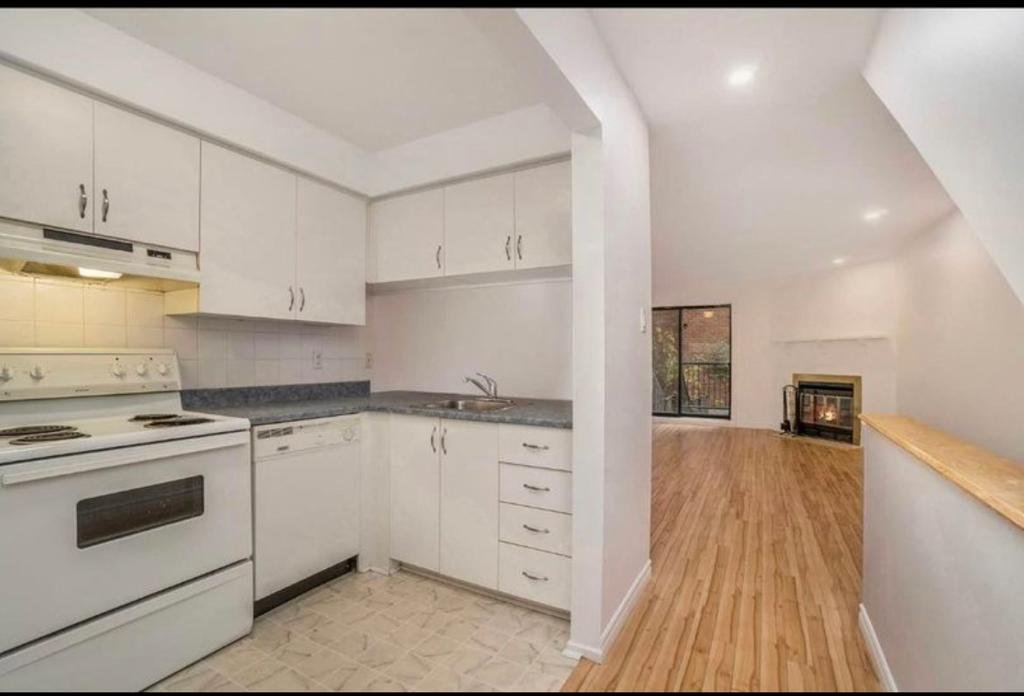 Rentals.ca Rockcliffe Manor Park Ottawa Apartments, Condos and Houses