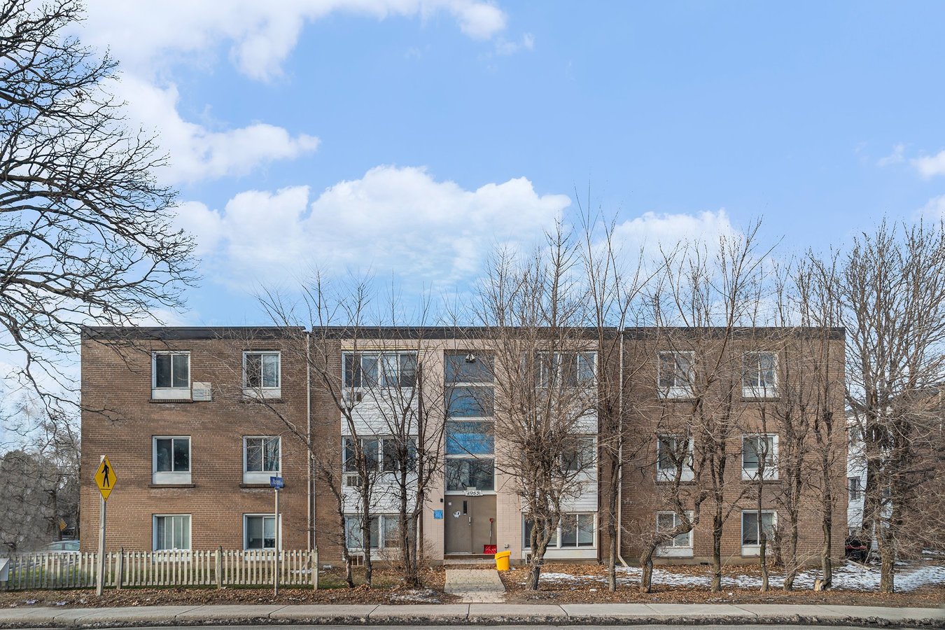 1983 Carling Avenue - Photo 1