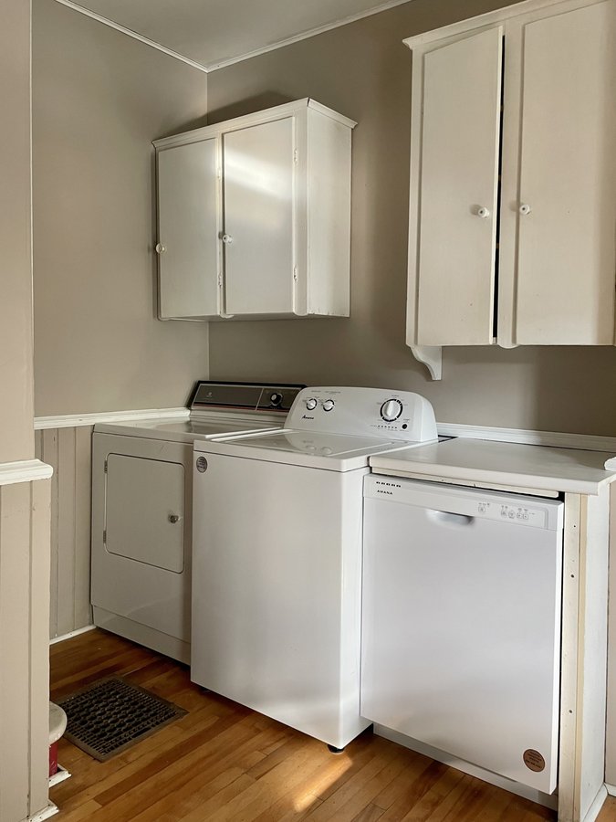 109 Henderson Avenue - Photo 4