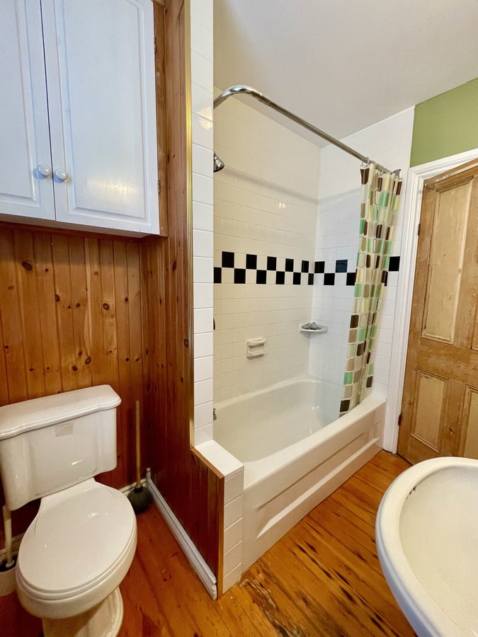 109 Henderson Avenue - Photo 7