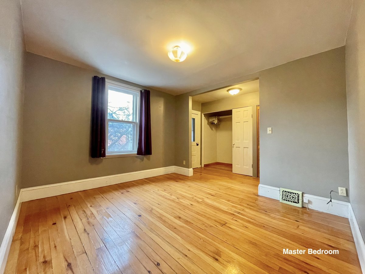 109 Henderson Avenue - Photo 11