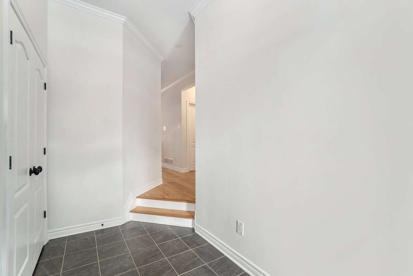 555 Bobolink Ridge - Photo 5