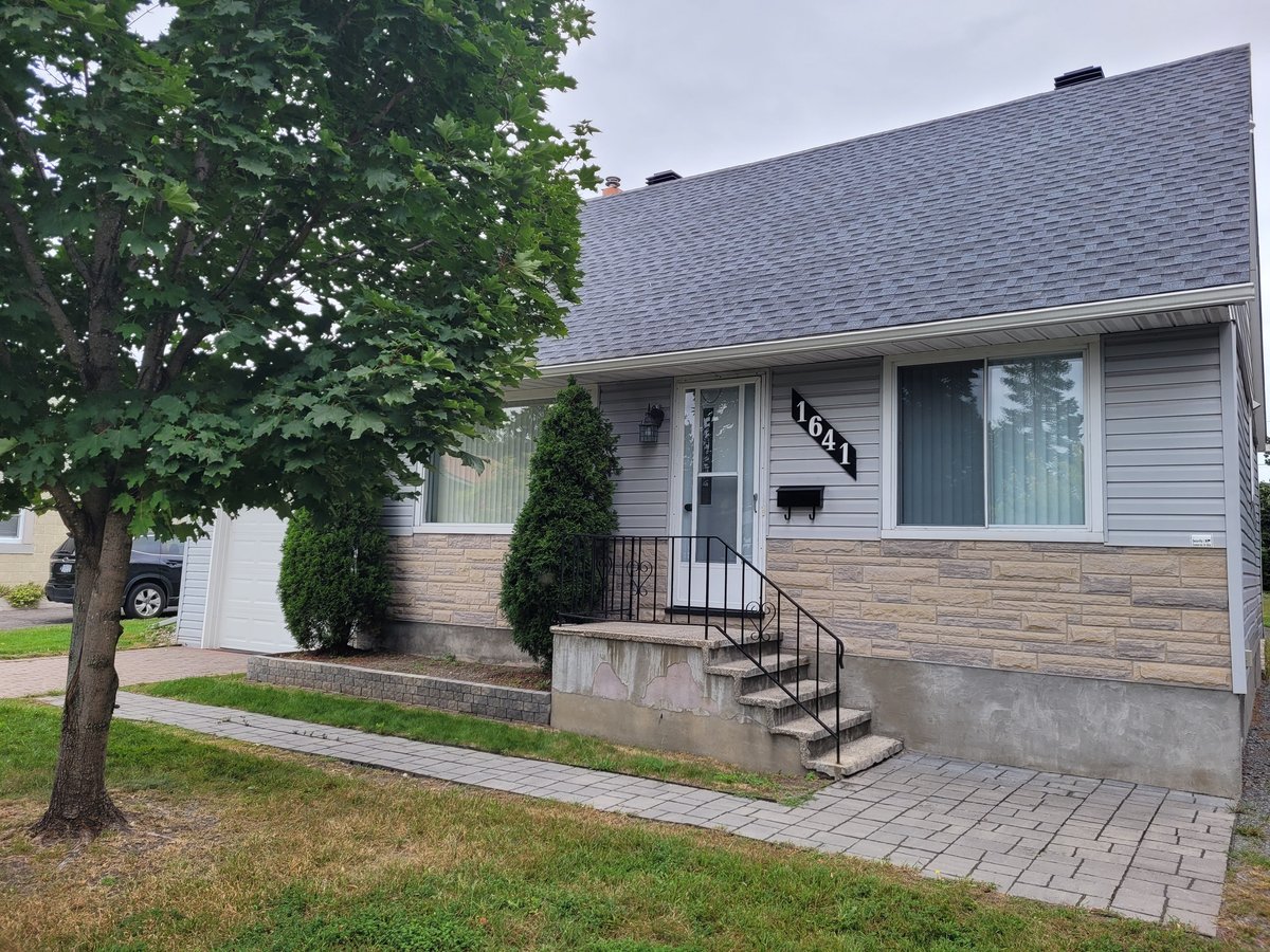 Rentals.ca Ledbury Heron Gate Ridgemont Elmwood Ottawa Apartments