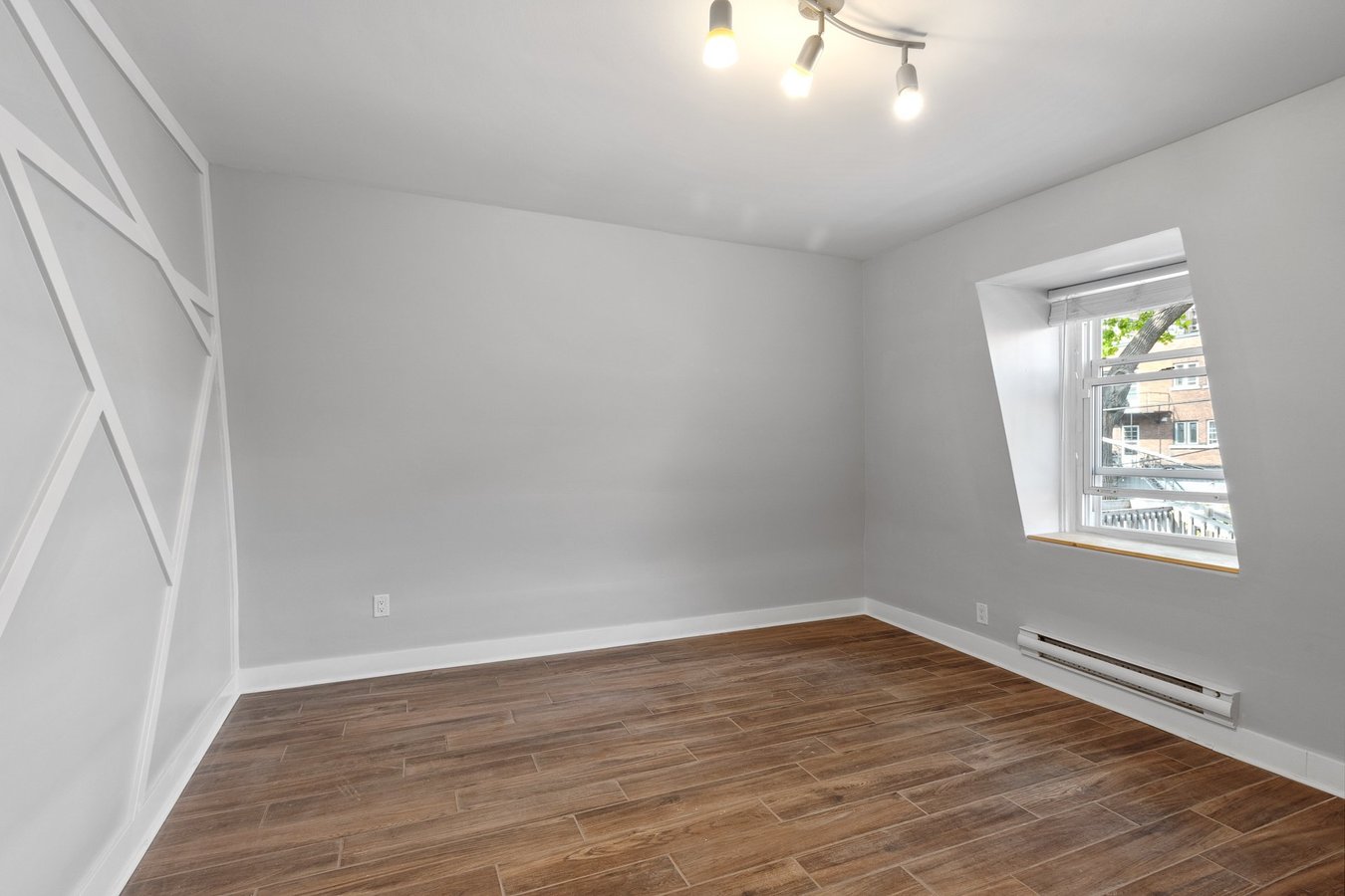 467 Slater Street - Photo 8