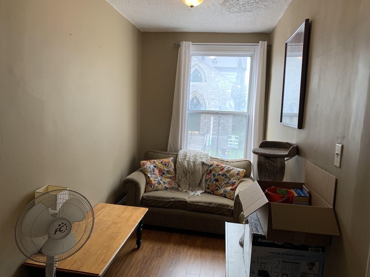 215 Kent Street - Photo 5