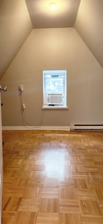 244 Laurier Avenue East - Photo 8
