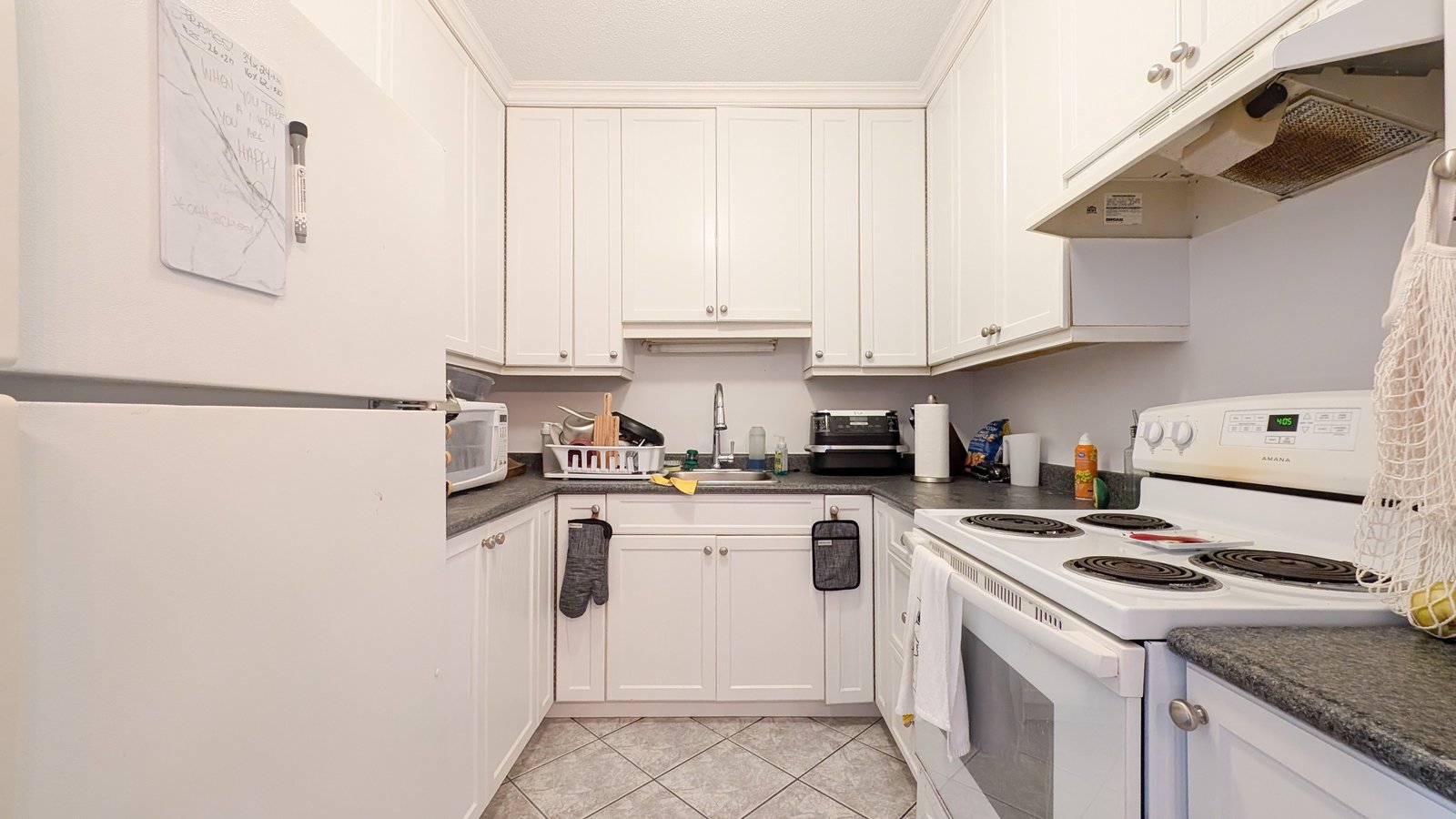 309 Cyr Avenue - Photo 7