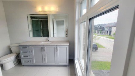 243 Finsbury Avenue - Photo 6