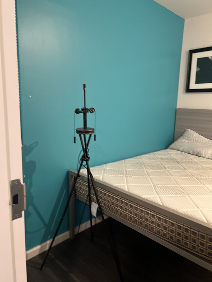 105 Champagne Avenue South - Photo 8