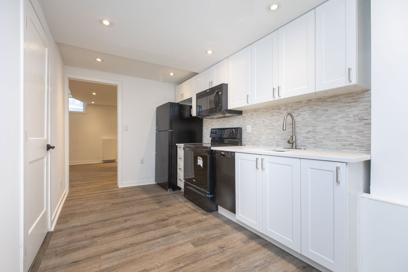 4 Clarey Avenue - Photo 5