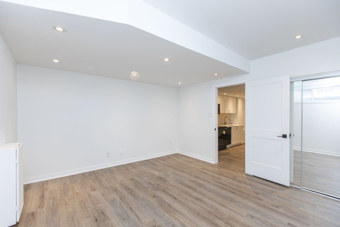 4 Clarey Avenue - Photo 10