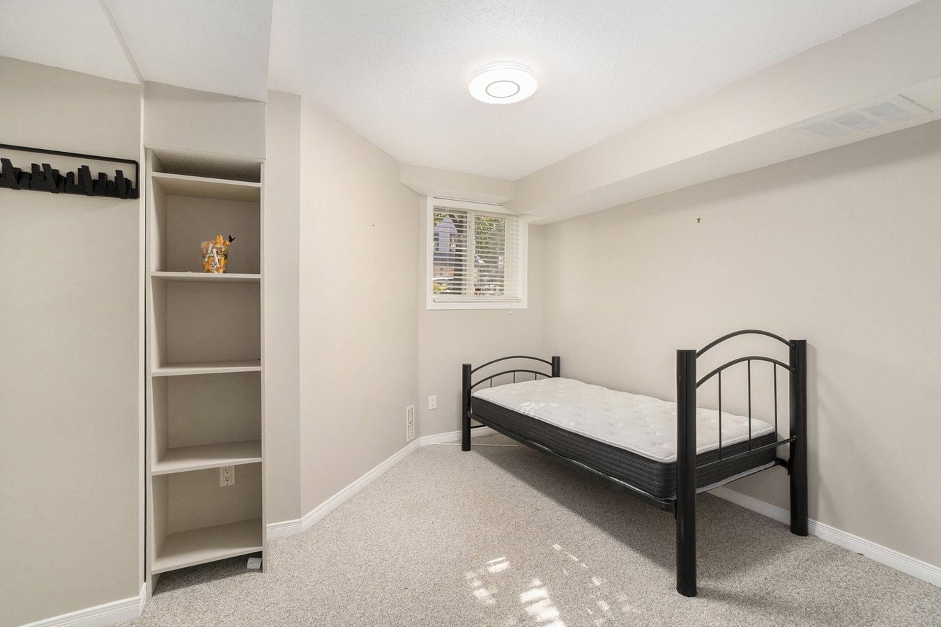 249 Clarence Street - Photo 7