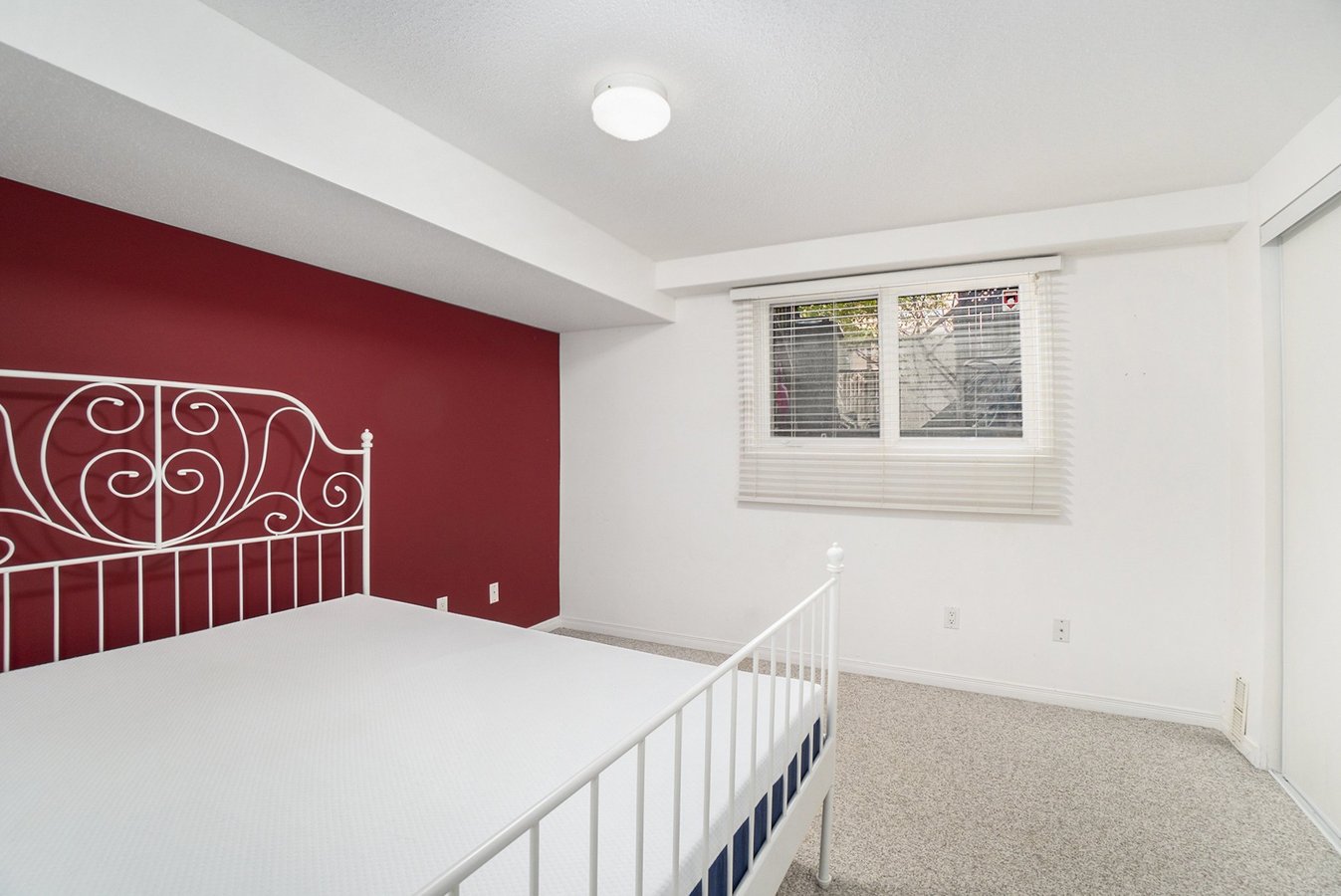 249 Clarence Street - Photo 8