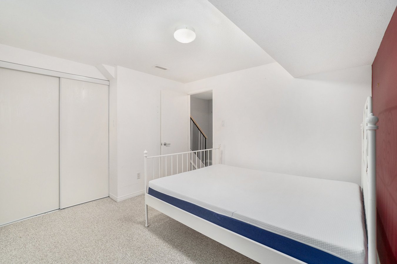 249 Clarence Street - Photo 9