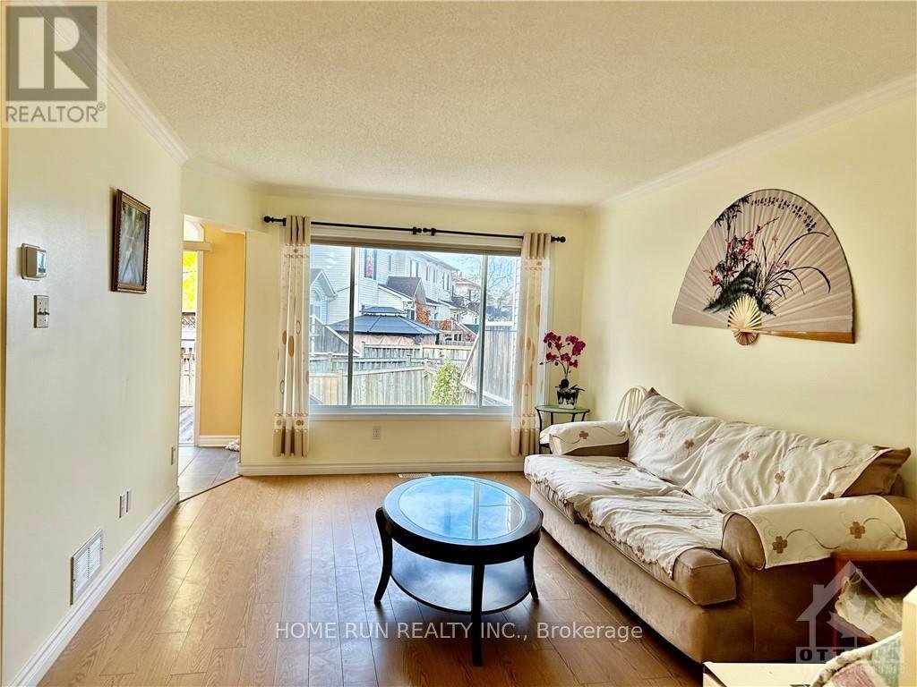 66 LANDOVER CRESCENT - Photo 7