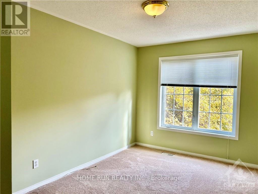 66 LANDOVER CRESCENT - Photo 19