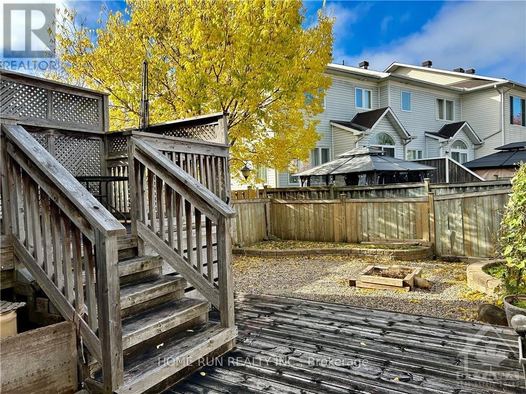 66 LANDOVER CRESCENT - Photo 24