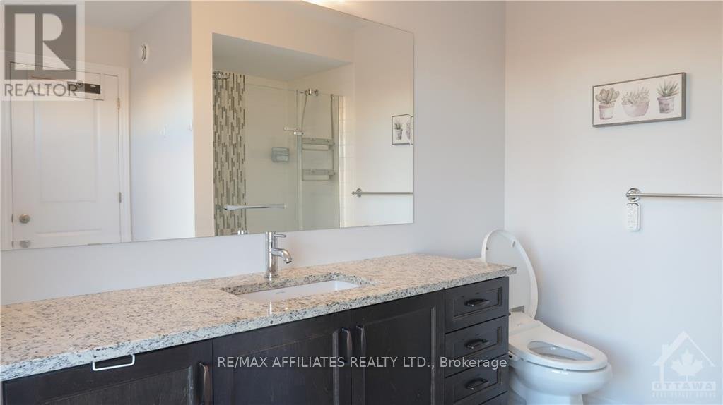 756 PUTNEY CRESCENT - Photo 17