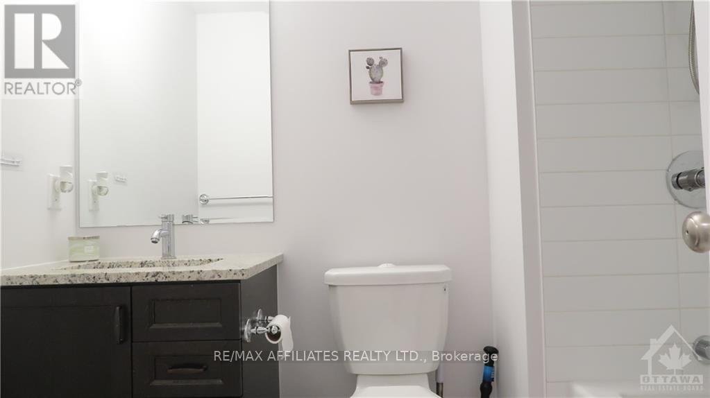 756 PUTNEY CRESCENT - Photo 22