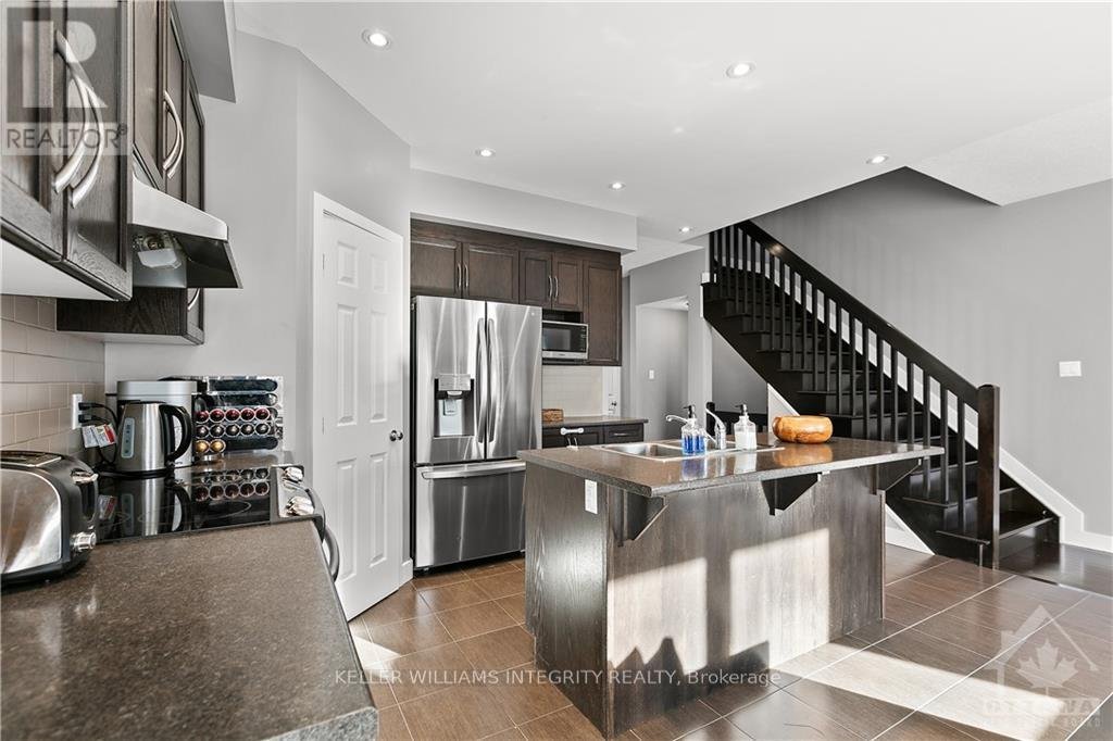 2200 NANTES STREET - Photo 11