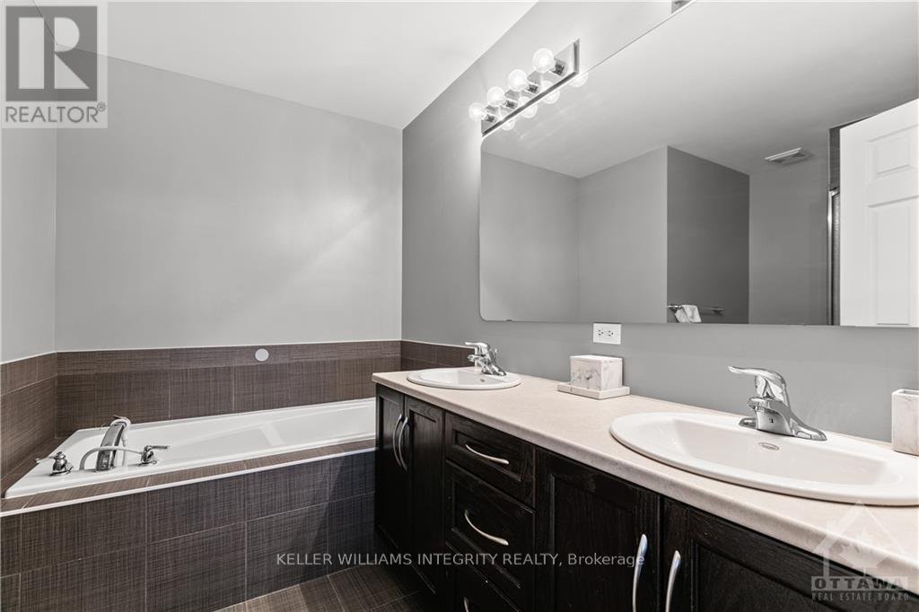 2200 NANTES STREET - Photo 18