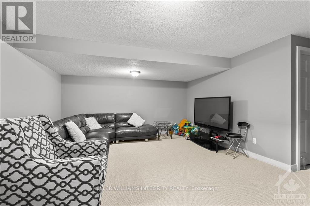 2200 NANTES STREET - Photo 25
