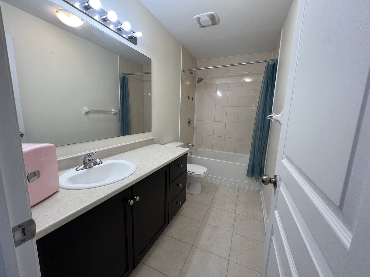 163 Claridge Drive - Photo 9