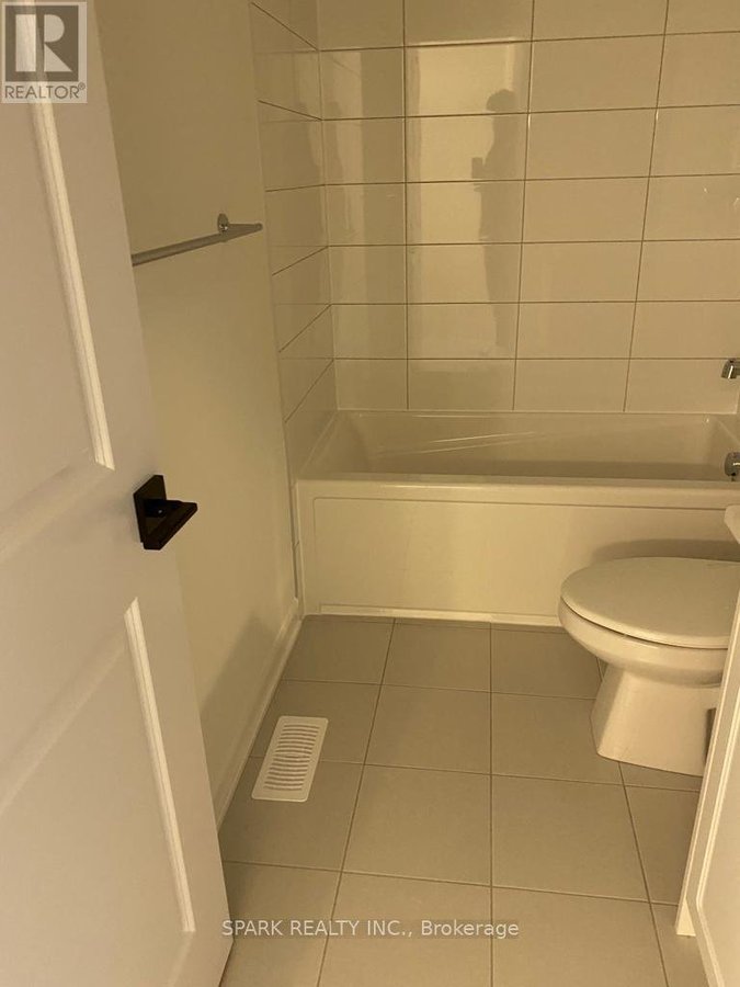 925 ATHENRY COURT - Photo 8