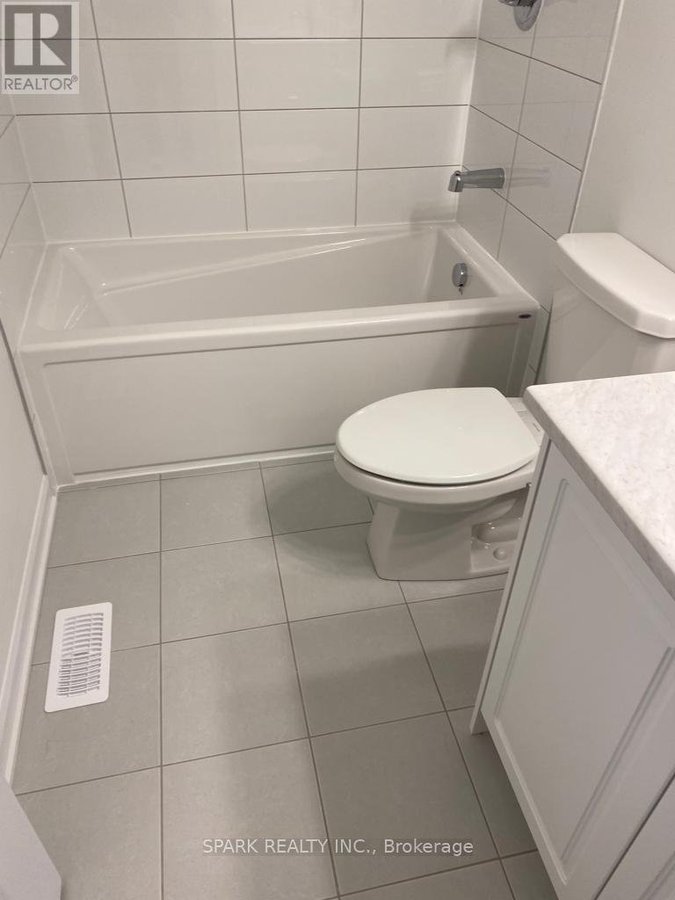 925 ATHENRY COURT - Photo 12